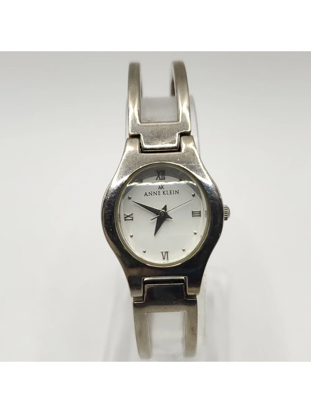 Anne Klein Quartz 22mm White Dial Silver Tone Womens Watch New Battery 6.5